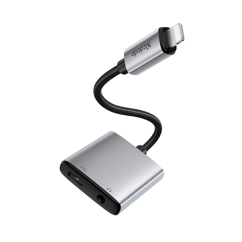 mcdodo-przejsciowka-adapter-lightning-mini-jack-35mm-kabel-do-iphone-13-14