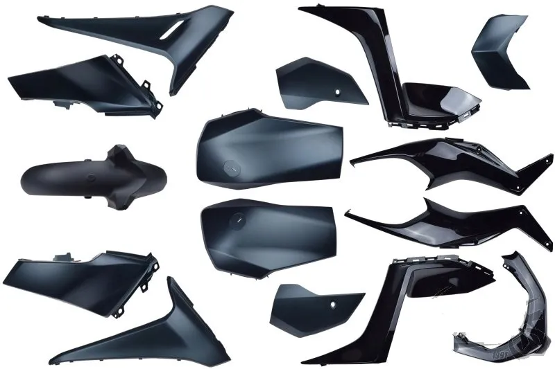 zestaw-plastikow-do-yamaha-xmax-23