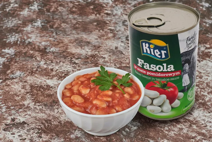 fasolka-w-pomidorach-400g-kier-produkt-nie-zawiera-antyzbrylaczy-barwnikow-cholesterolu-cukru-drozdzy-glutenu-gmo-jajek-konserwantow-laktozy-nabialu-oleju-palmowego-orzechow-pestek-pszenicy-soi-tluszczy-trans-utwardzanych