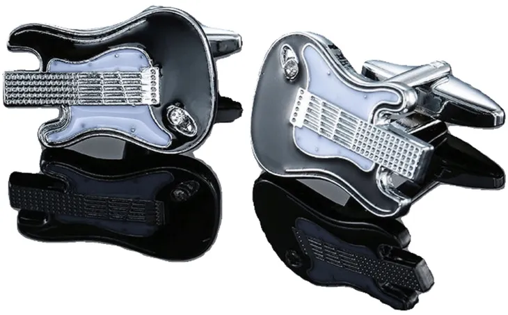 spinki-do-mankietow-wzor-gitara-czarno-biala