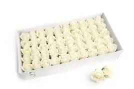 ozdobne-roze-mydlane-kremowa-roza-z-mydelka-do-dekoracji-50szt