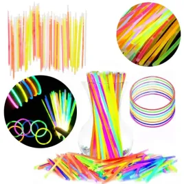 swiecace-bransoletki-opaski-patyki-fluorescencyjne-10-paleczek-swietliki