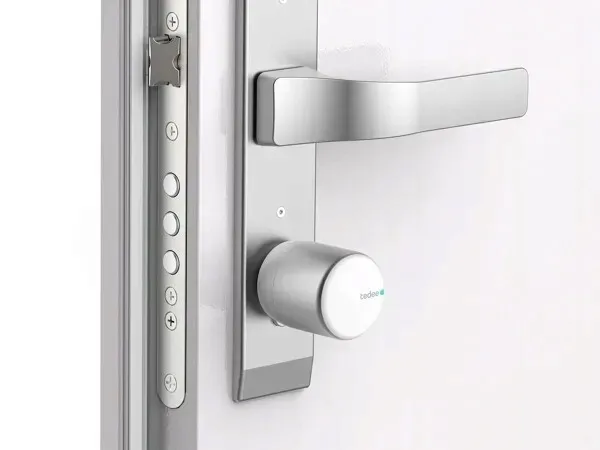 zamek-inteligentny-gerda-tedee-go2-srebrny-rodzaj-zamka-zamek-wpuszczany