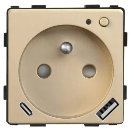 modul-gniazdko-elektryczne-pojedyncze-wifi-usb-a-c-kontakt-montaz-w-ramce