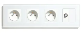 gniazdko-elektryczne-szklane-poczworne-wtyk-antena