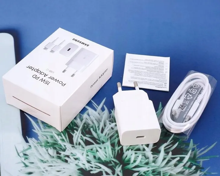 ladowarka-samsung-15w-fast-charge-kabel-usb-c-marka-samsung