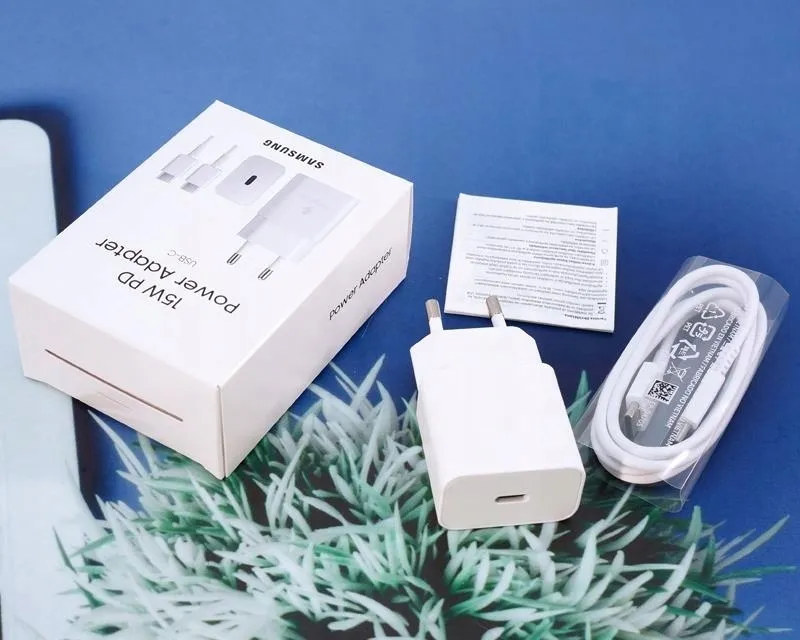 ladowarka-samsung-15w-fast-charge-kabel-usb-c-stan-nowy