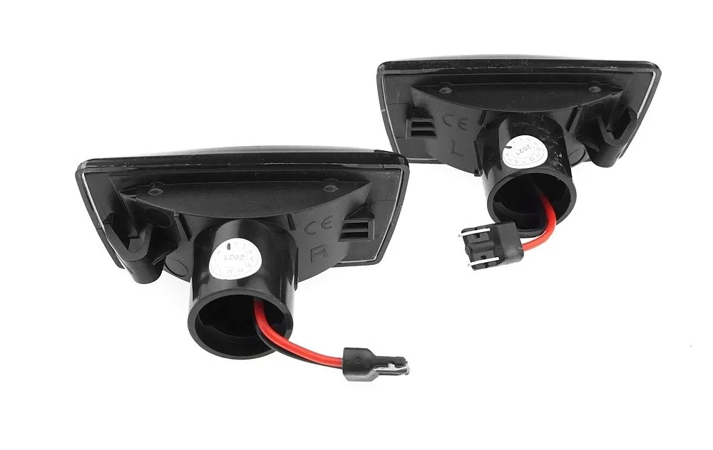opel-cascada-migacze-kierunki-biale-dynamic-led