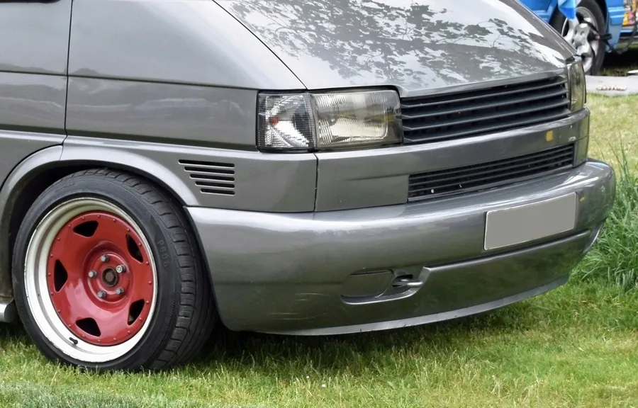 kierunki-smoke-vw-multivan-caravelle-t4-90-96