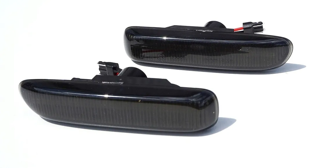 migacze-kierunki-dynamiczne-led-diody-bmw-e46-compact-00-04