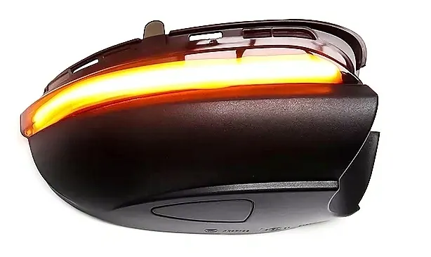 kierunkowskazy-lusterku-dynamic-led-vw-golf-mk6-vi