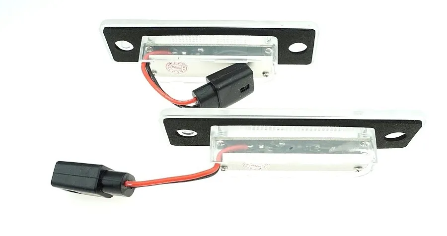 podswietlenie-tablicy-led-bmw-e32-e34-m5-sedan-stan-nowy