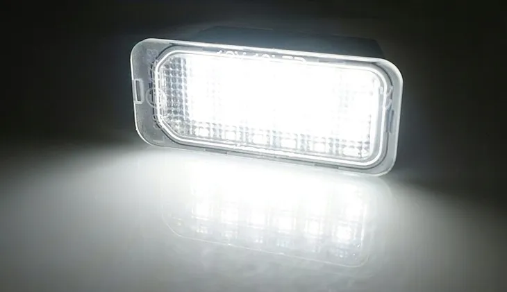 lampki-tablicy-led-ford-b-max-2012-2017-zrodlo-swiatla-led