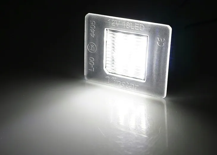 podswietlenie-tablicy-mercedes-gla-x156-gle-w166-zrodlo-swiatla-led