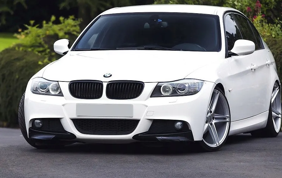 bmw-e90-e91-nerki-grill-kratki-m-pakiet-polysk-stan-nowy