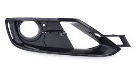 bmw-3-f30-f31-sport-prawa-kratka-atrapa-zderzaka