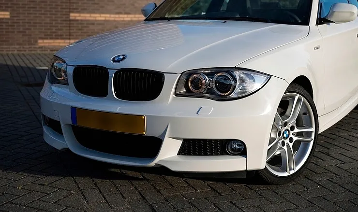 grill-nerki-bmw-1-e81-e82-e87-e88-07-13-czarny-mat-stan-nowy