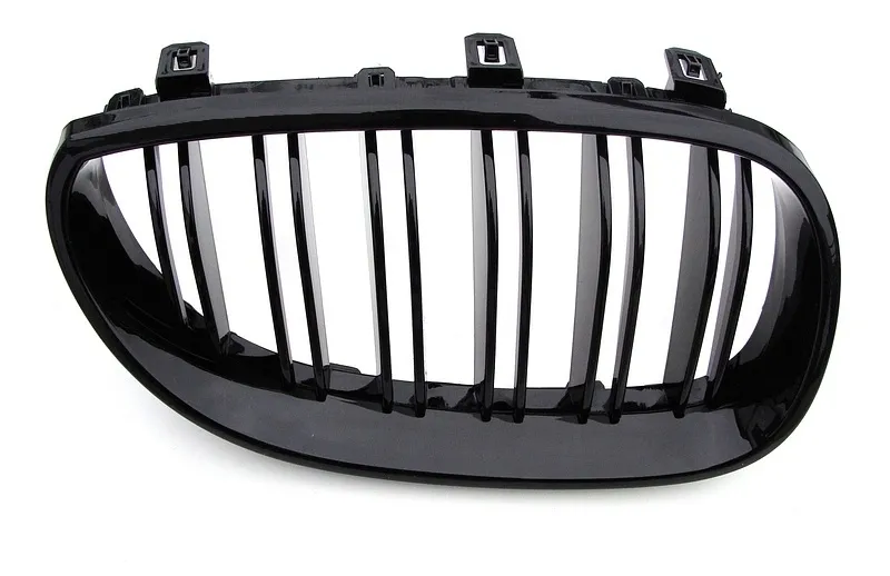 grill-nerki-kratki-m5-bmw-5-e60-e61-czarny-polysk