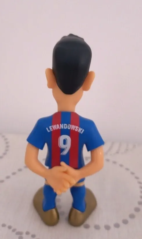 fc-barcelona-figurka-robert-lewandowski-7-cm-stan-nowy