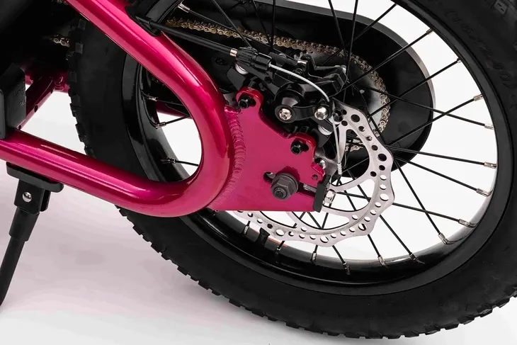 motor-baigor-23-pro-rozowy-na-akumulator-dla-dzieci-gratisy-stan-nowy-maksymalne-obciazenie-60-kg