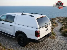 zabudowa-paki-hardtop-ford-ranger-2023-boki-pelne
