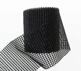 tasma-z-cyrkoniami-12cmx9m-rolka-czarna-1-dzety