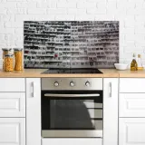 zatloczone-budynki-140x70-panel-scienny-do-kuchni-gama-kolorystyczna-odcienie-brazu-i-bezu