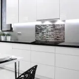 zatloczone-budynki-140x70-panel-scienny-do-kuchni-dlugosc-70-cm
