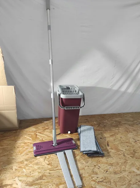 wiadro-i-mop-plaski-wischnmo-stan-powystawowy-typ-plaski