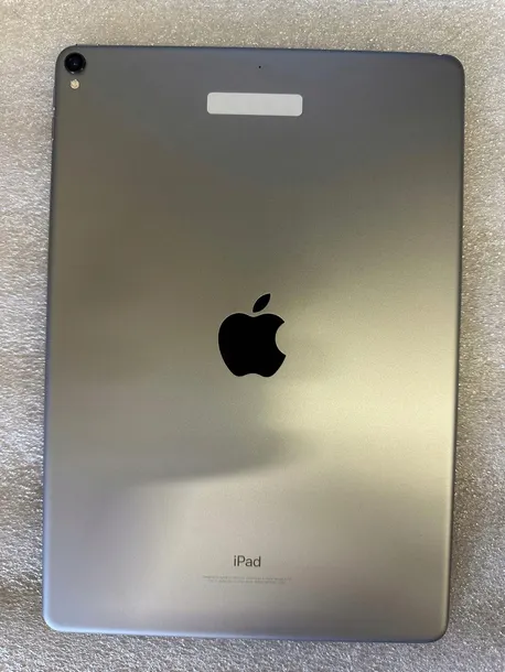 tablet-apple-ipad-pro-105-4-64gb-2017-space-gray-klasa-c-rozdzielczosc-nagrywanych-filmow-4k-1080p-fullhd