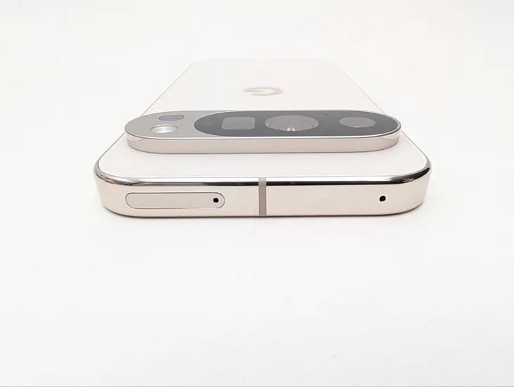 google-pixel-10-pro-256gb-porcelanowy-kolor-bezowy