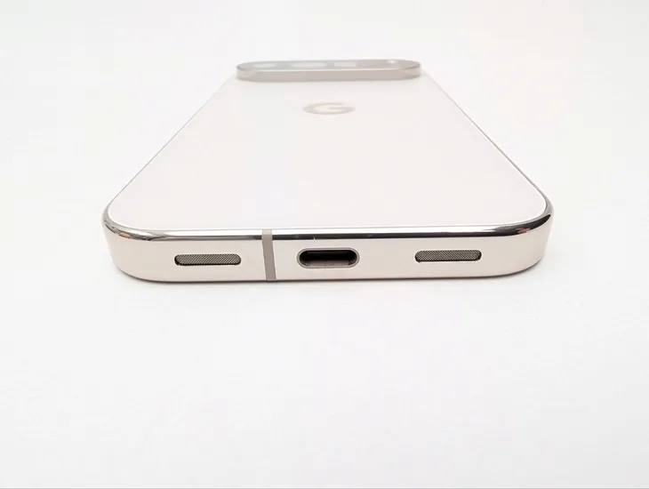 google-pixel-10-pro-256gb-porcelanowy-typ-smartfon