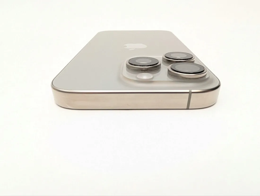 apple-iphone-16-pro-128gb-tytan-naturalny