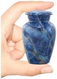 urna-na-popiol-mala-dekoracja-marmurowa-dla-zwierzat-psa-kota