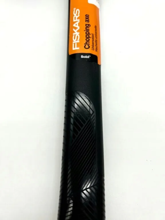siekiera-fiskars-chopping-axe-a10