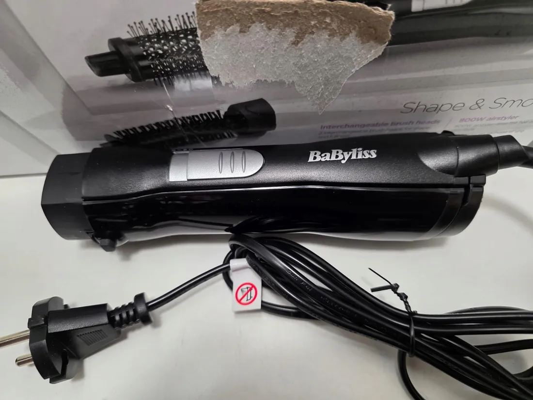 lokowko-suszarka-babyliss-as82e