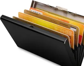 portfel-na-karty-metalowy-z-blokada-rfid-ultracienki