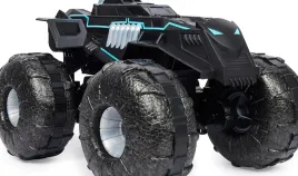 batmobile-amfibia-zdalnie-sterowany-lad-woda-miejsce-na-figurke