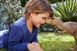 figurka-dinozaura-t-rex-z-realistycznym-atakiem-i-rychem