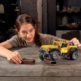 lego-technic-42122-jeep-wrangler-material-plastik