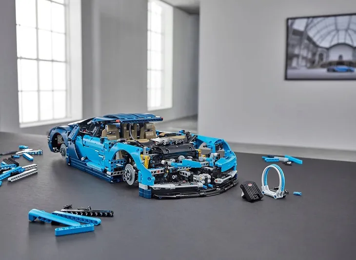 lego-technic-42083-bugatti-chiron-material-plastik