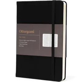 zeszyt-a5-gruby-papier-o-gramaturze-150-g-m-ze-skory-weganskiej