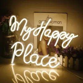 neonowe-swiatlo-z-napisem-my-happy-place-dekoracja-sciany-led