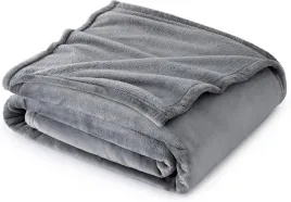 puszysty-i-pluszowy-koc-na-sofe-150x200-cm-szary