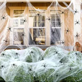 pajeczyny-o-powierzchni-1000-m2-halloween-dekoracje-zewnetrzne