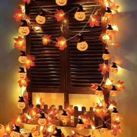 lisc-klonowy-lancuch-swiatla-na-swieto-dziekczynienia-dekoracja-halloween