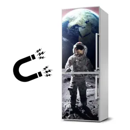 tapeta-magnetyczna-na-lodowke-astronauta-60x180