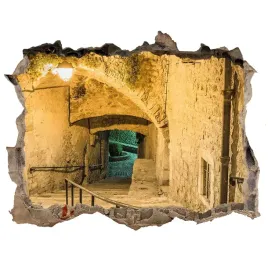 fototapeta-dziura-na-sciane-peille-noca-francja