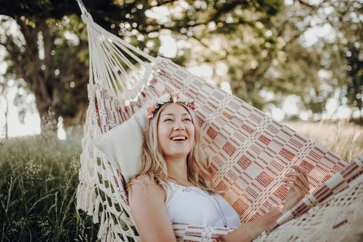 amazonas-hamak-rio-bordeaux-material-stelaza-tworzywo-sztuczne