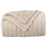koc-bezowy-150-x-130-cm-polar-material-wykonania-polar